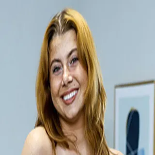 Stella Luxx porno yıldızı