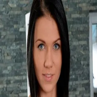 Denise Sky porno yıldızı