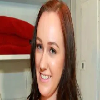 Holly Hudson porno yıldızı