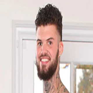 Hatler Gurius porno yıldızı
