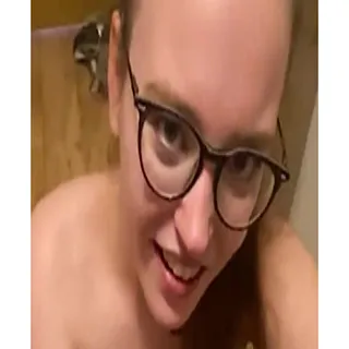 Leni Lizz porno yıldızı