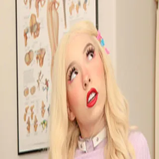 Kenzie Reeve porno yıldızı