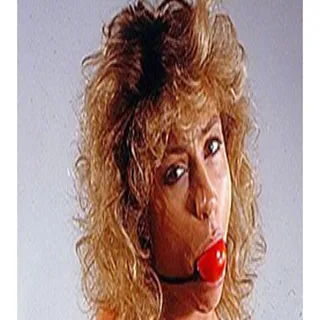 Gina Carrera porno yıldızı