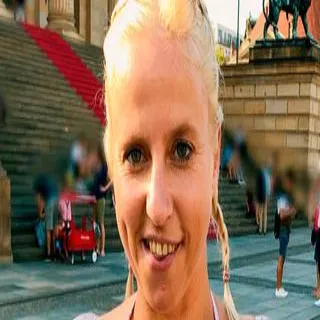 Jana Schwarz porno yıldızı