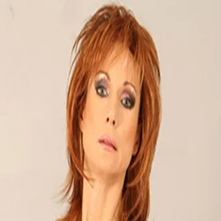 Nina Stein porno yıldızı