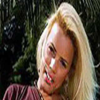 Hiady Mansur porno yıldızı