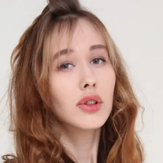 Alice Bright porno yıldızı