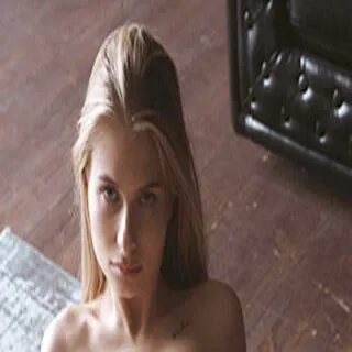 Xenia Blonde porno yıldızı