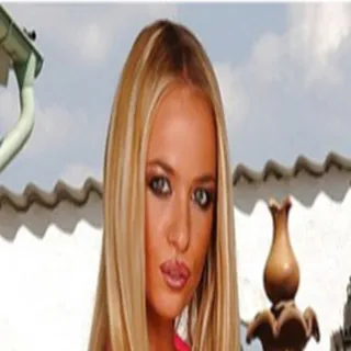 Dorina Gold porno yıldızı