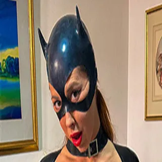 Alora Lux porno yıldızı