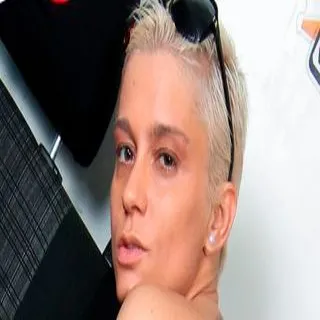 Mila Milan porno yıldızı