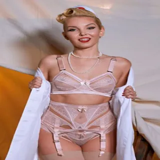 Aaliyah Love porno yıldızı