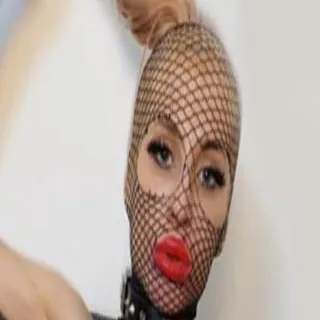 Whorny Films porno yıldızı