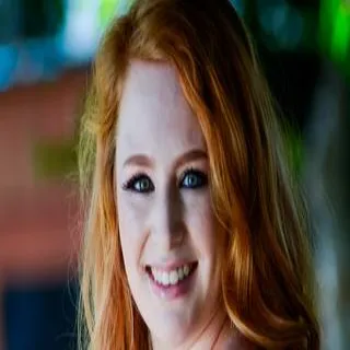 Lucy Foxx porno yıldızı