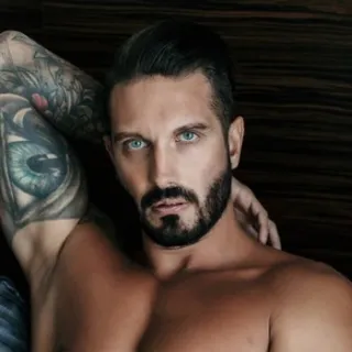 Quinton James porno yıldızı