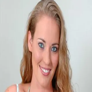 Daisy Layne porno yıldızı