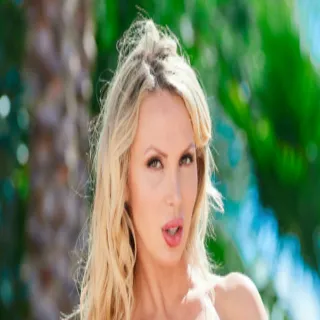 Nikki Benz porno yıldızı