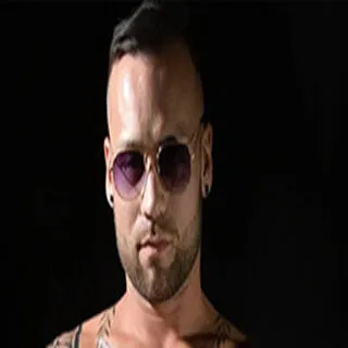 London Ford porno yıldızı