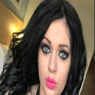 Catalia Valentine porno yıldızı