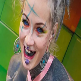 Lily Lu porno yıldızı