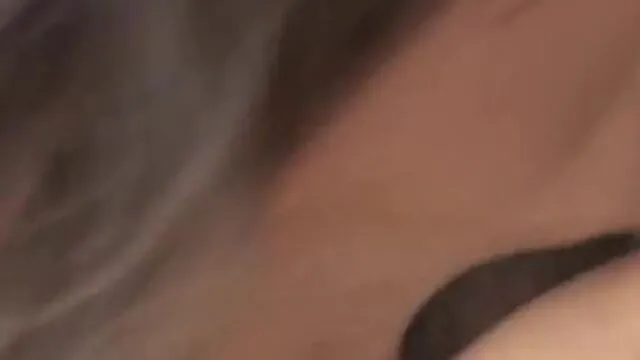 Yui Natsuki'nin Yakın Çekim Meni Püskürmesi ve Seks