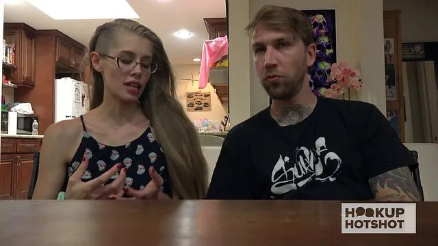 Bryan Gozzling ve Kyaa Chimera'nın Arkadaşça Seks ve Sikiş Anları
