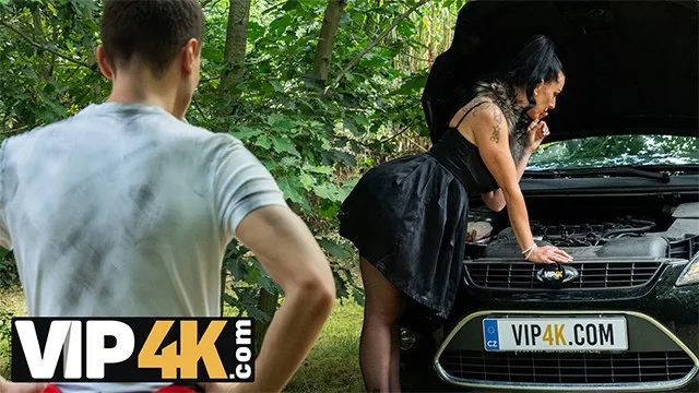 Texas Patti ve Charlie Dean'in olgun kadın pornosu sikiş