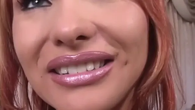 Katja Kassin'in Sert Seks ve Sakso Anları