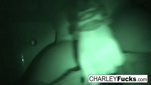 Charley Chase'in büyük göğüsler ve seks gösterisi