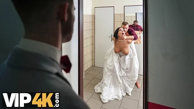 Sofia Lee'nin Çek Cumhuriyeti'nde Sert Porno ve Seks Anları