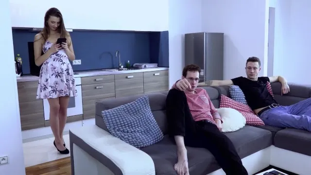 Jade'nin cougar ve çılgın sikiş anları