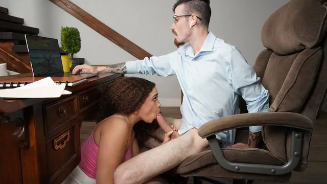 Logan Xander ve Willow Ryder'in Üvey Fantezi ve Sikiş Anları