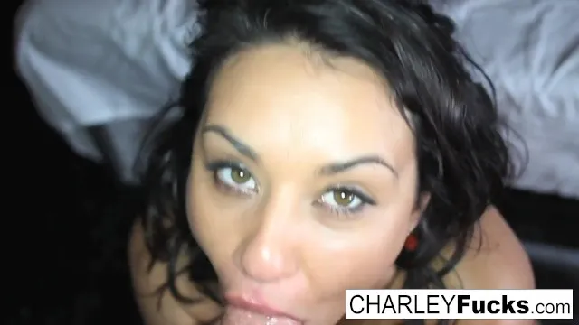 Charley Chase'in ateşli ve tutkulu sikiş anları