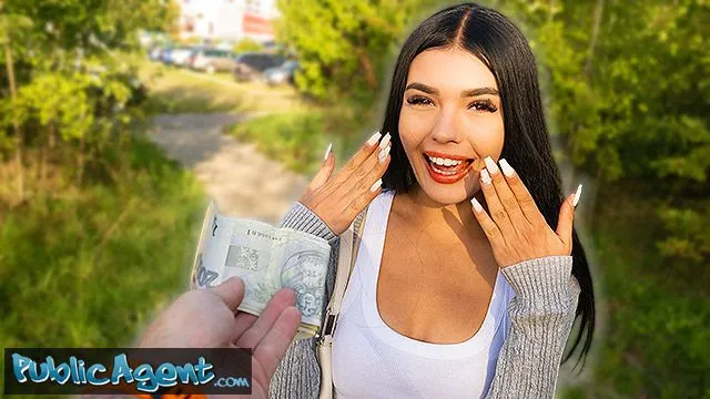 Azgın Martin Gun'un Küçük Göğüsleri ve Seks Anı