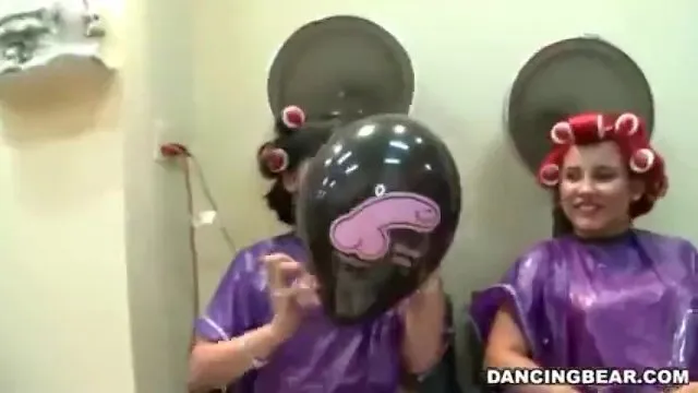 Genç Kızların Çılgın ve Tutkulu Parti Seksi