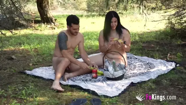 Patootie'nin İşeme ve Sikiş Seks Videosu