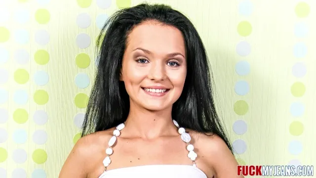 Genç Kızın Sert Seks ve Mastürbasyon Anları