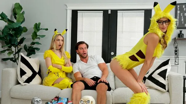 Kyler Quinn ve Lily Larimar ile Genç Kızların Porno ve Sikiş Macerası