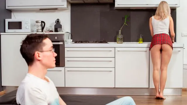 Anna Krowe'nin Kovboy Kız Pozisyonu ve Sert Sikiş Anları