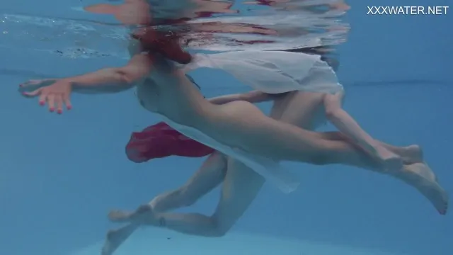 Anastasia Ocean ve Marfa'nın lezbiyen ve açık hava seks anları