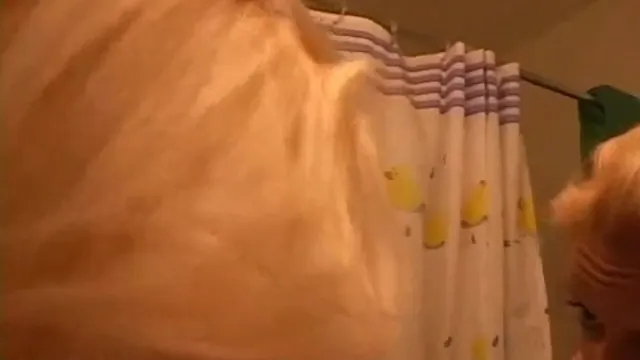 Kızın sert seks sahnesi