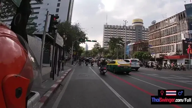 Bangkok'ta Çılgın ve Sert Seks