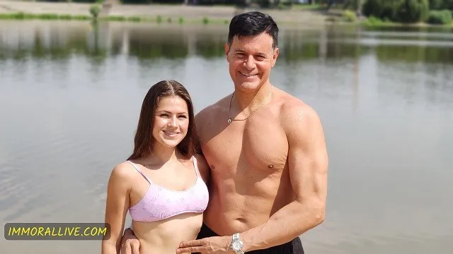 Güzel kadınların ateşli ve tutkulu porno sahnesi