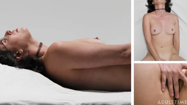 Casey Calvert'in kısa saçlı ve amatör seks anları