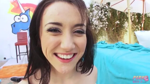Mike Adriano ve Stefania Mafra'nın sikiş ve anal deneyimi