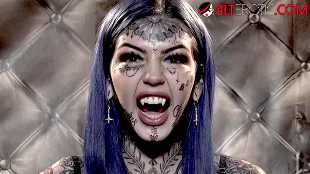 Amber Luke ile Evde Sert ve Tutkulu Seks