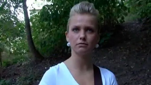 Britney Amber'in Köpek Pozisyonu ve Sert Seks